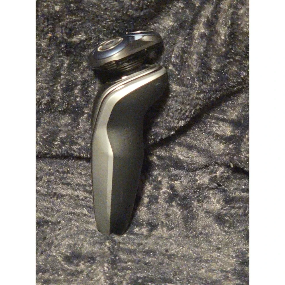Philips Norelco Series 6000 Wet/Dry Electric Shaver S6540 w/Power Cord, Tested